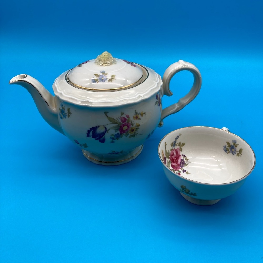 Vintage Johann Haviland Teapot Set Mid Century Bavaria Resin Flower Handle